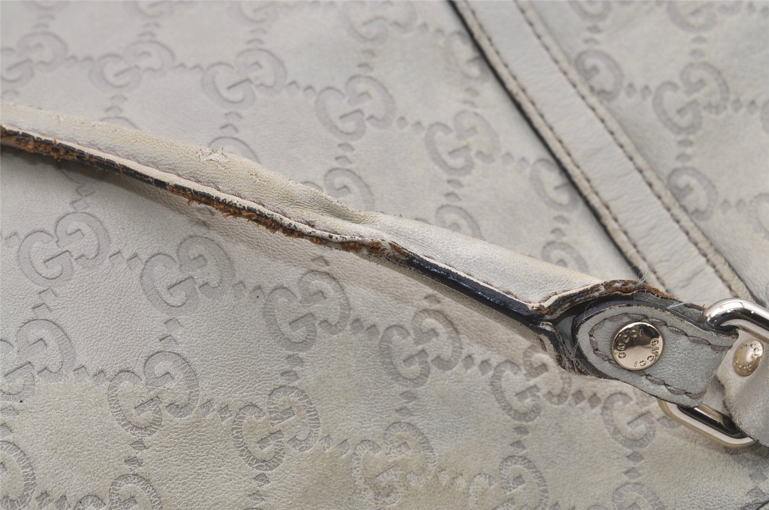 Authentic GUCCI Guccissima Shoulder Tote Bag GG Leather 197953 White 1610I