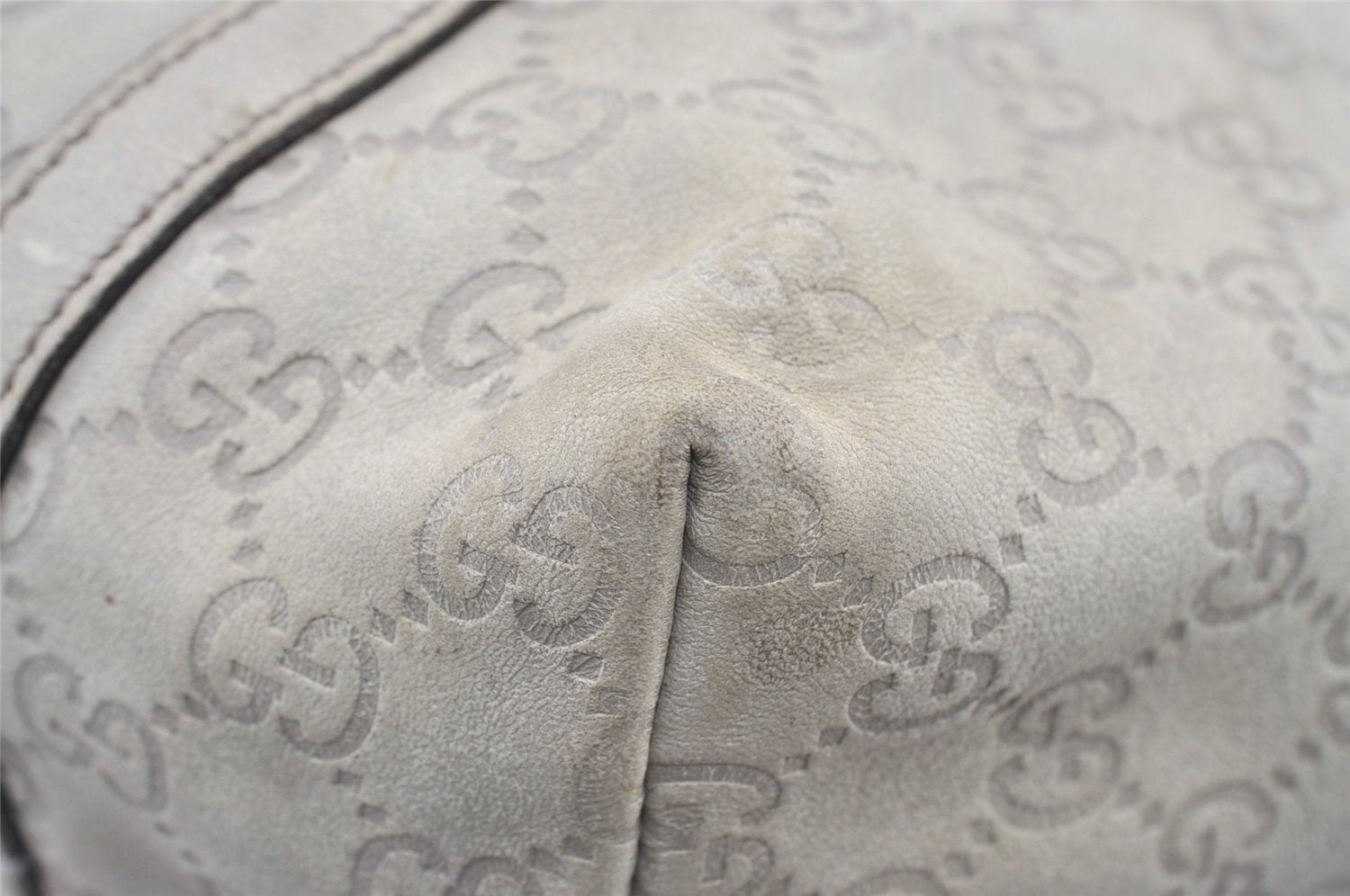 Authentic GUCCI Guccissima Shoulder Tote Bag GG Leather 197953 White 1610I