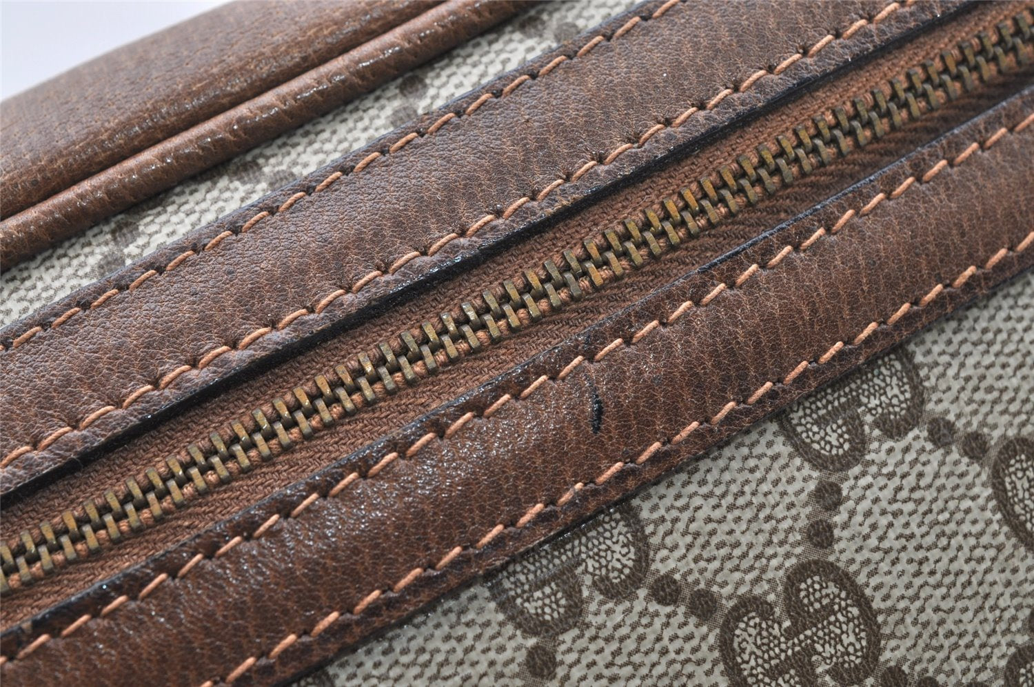 Authentic GUCCI Shoulder Cross Body Bag Purse GG PVC Leather Brown 1612I