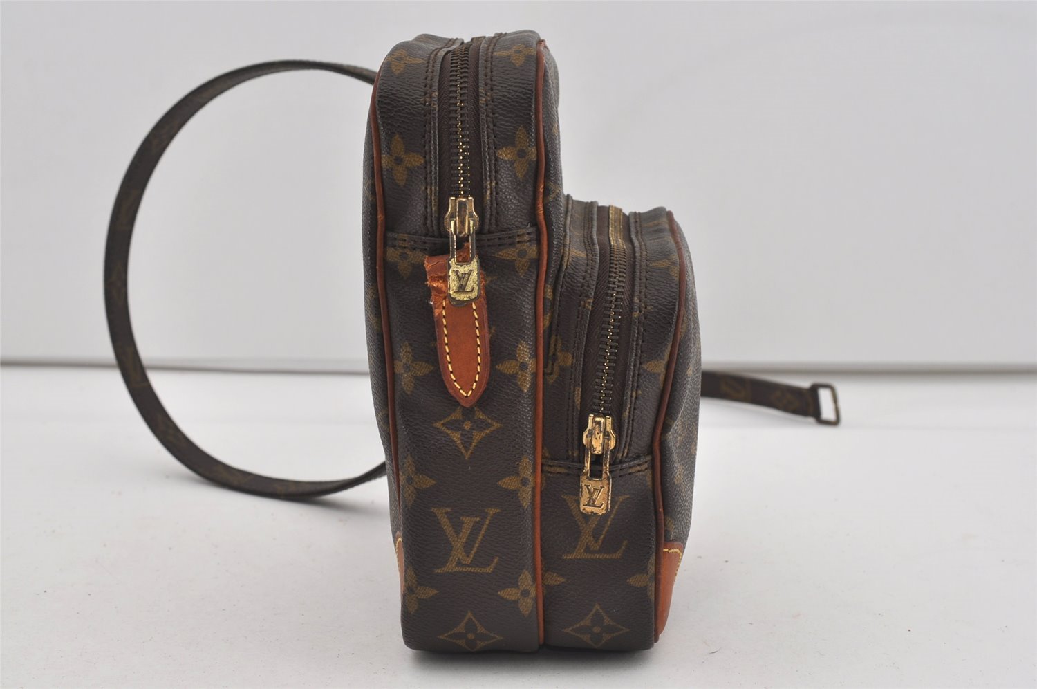 Authentic Louis Vuitton Monogram Amazone Shoulder Cross Bag M45236 Junk 1614I