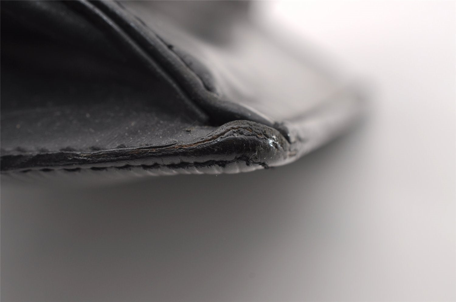 Authentic Louis Vuitton Epi Trousse Crete Clutch Bag Black M48402 LV Junk 1615I