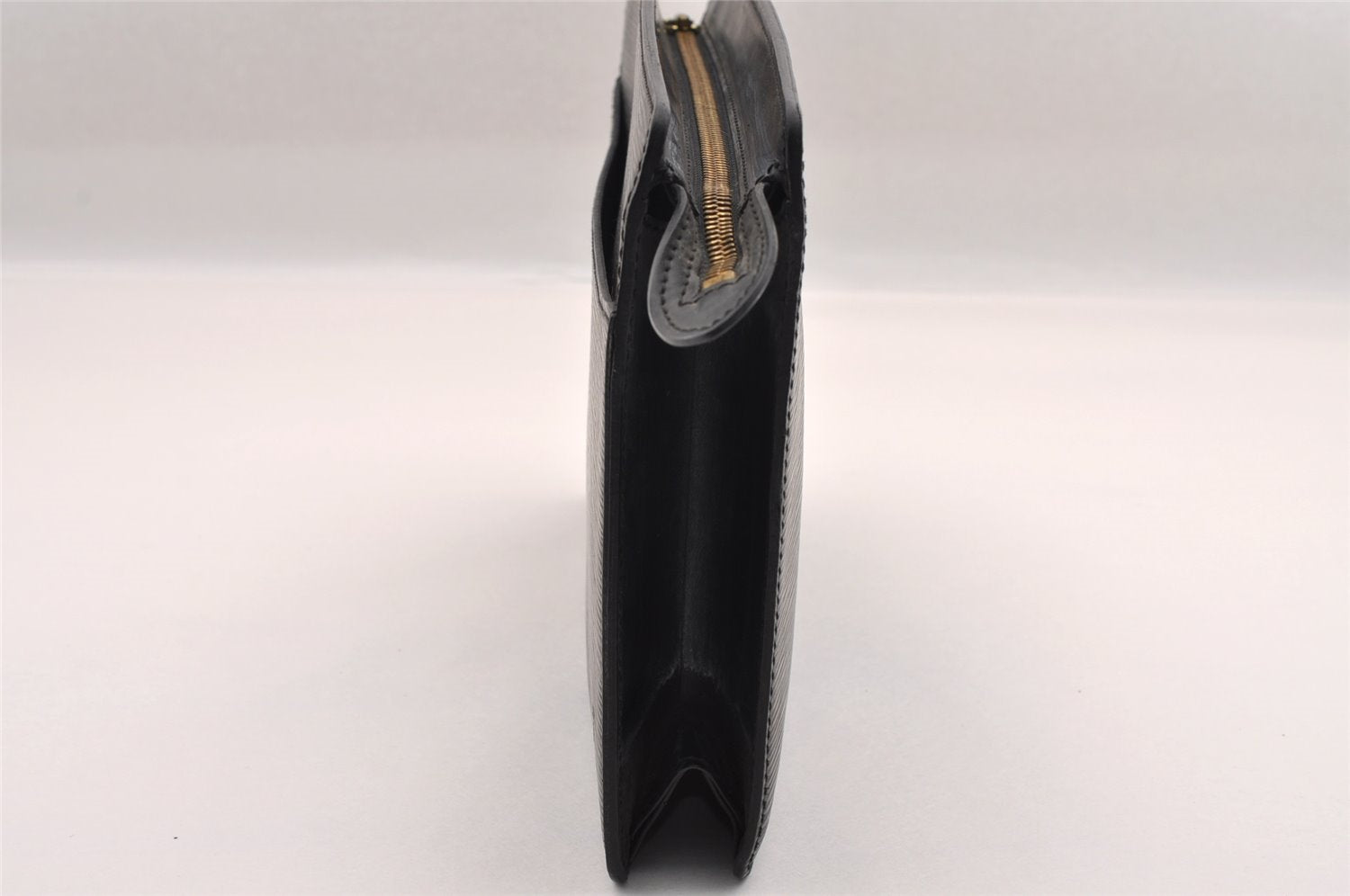 Authentic Louis Vuitton Epi Pochette Homme Clutch Hand Bag Black M52522 LV 1616I