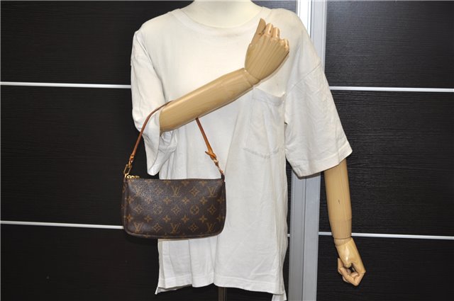 Authentic Louis Vuitton Monogram Pochette Accessoires Pouch M51980 LV 1617E