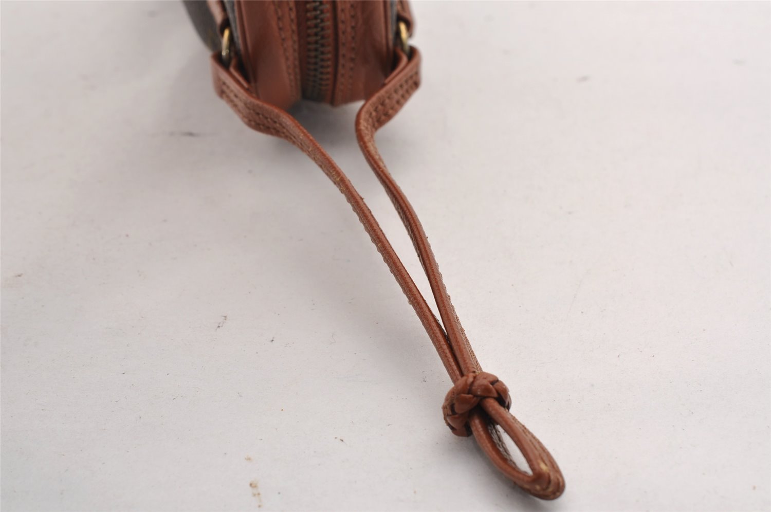 Authentic Louis Vuitton Monogram Pochette Sport Clutch Hand Bag Old Model 1617I