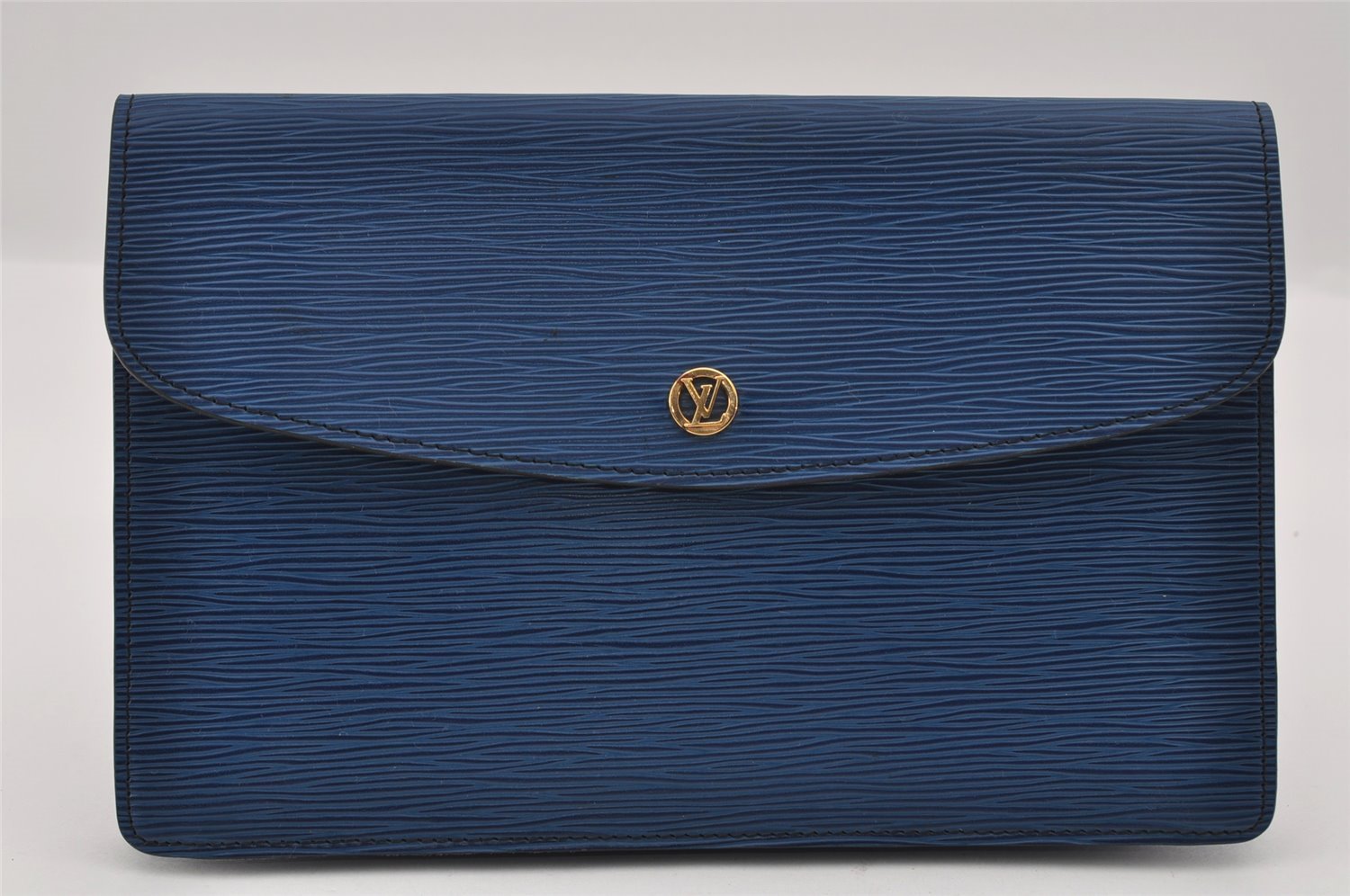 Authentic Louis Vuitton Epi Montaigne 27 Clutch Hand Bag Blue M52655 LV 1619I