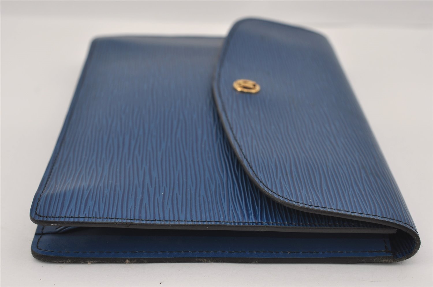 Authentic Louis Vuitton Epi Montaigne 27 Clutch Hand Bag Blue M52655 LV 1619I