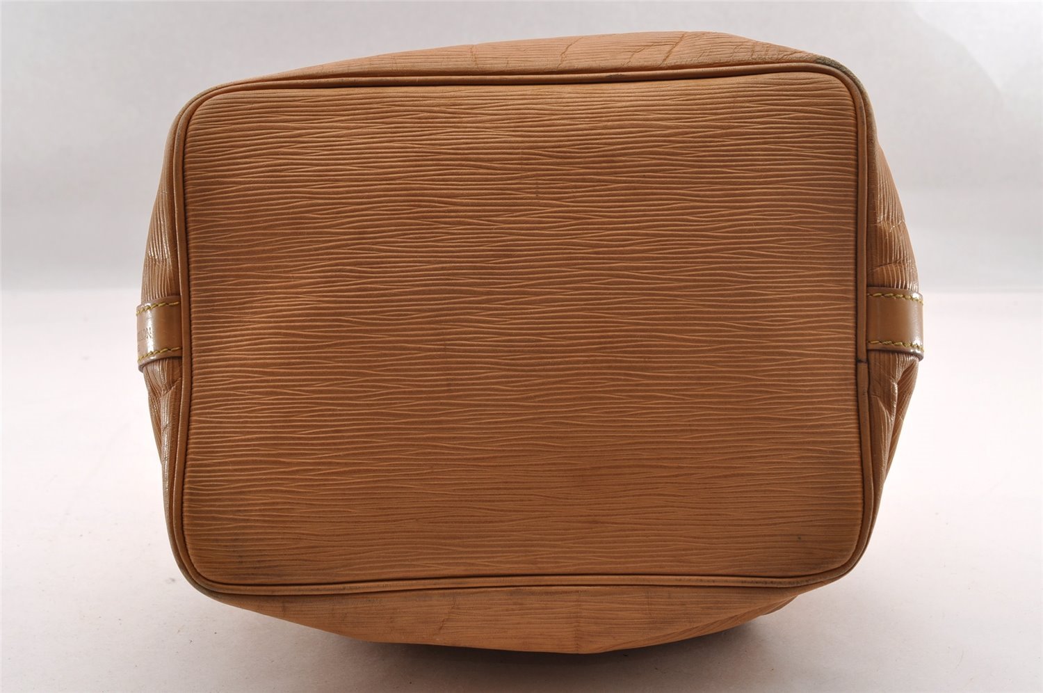 Authentic Louis Vuitton Epi Petit Noe Shoulder Drawstring Bag M44106 Beige 1625I