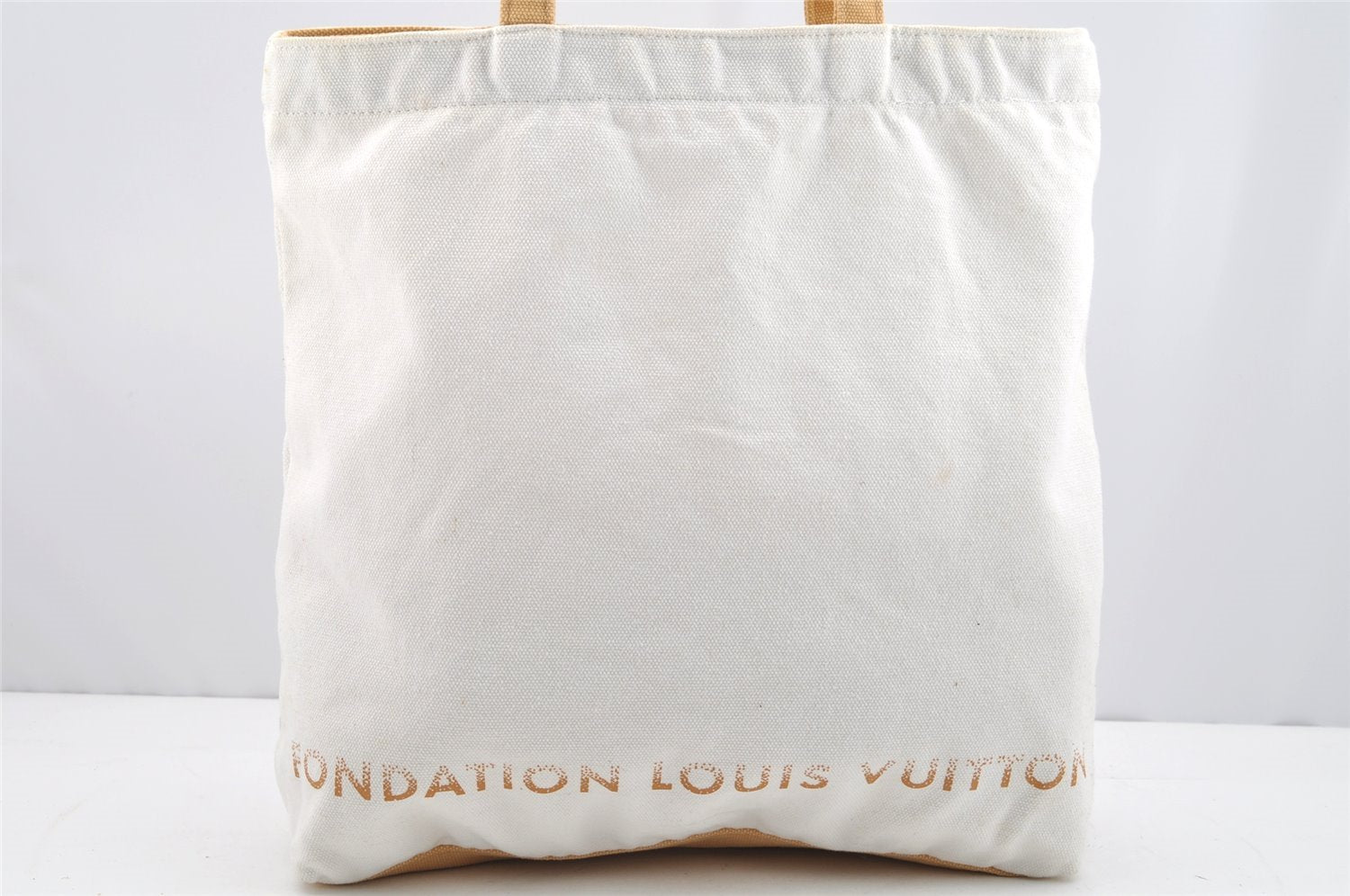 Authentic Louis Vuitton Fondation Exclusive Shoulder Tote Bag Canvas White 1627I