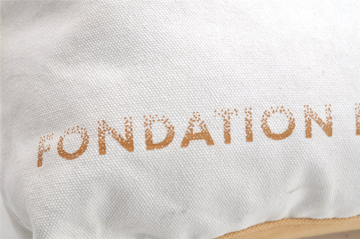 Authentic Louis Vuitton Fondation Exclusive Shoulder Tote Bag Canvas White 1627I