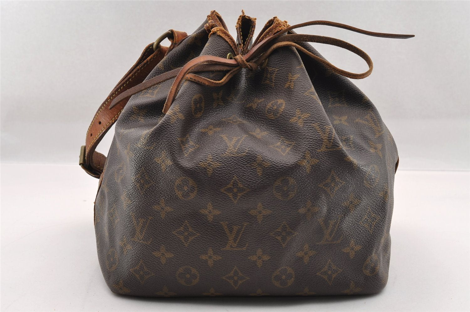 Authentic Louis Vuitton Monogram Petit Noe M42226 Shoulder Drawstring Bag 1632I