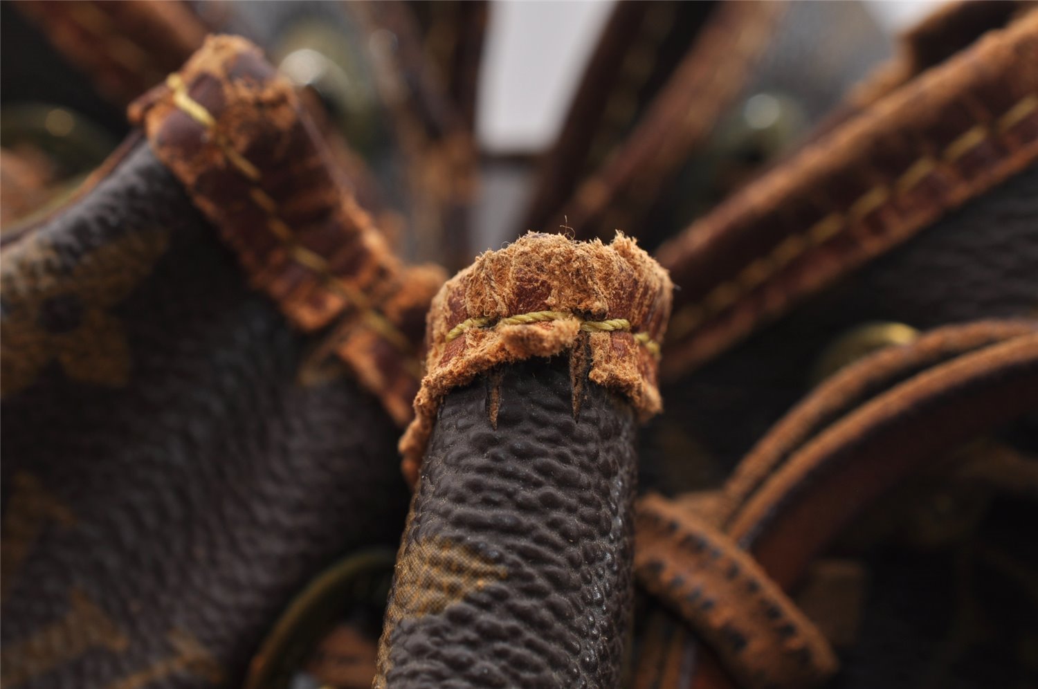 Authentic Louis Vuitton Monogram Petit Noe M42226 Shoulder Drawstring Bag 1632I