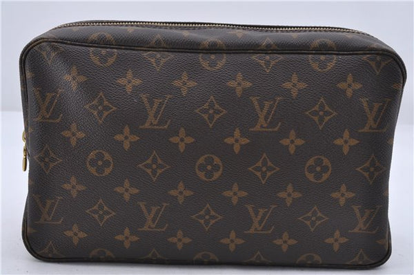 Auth Louis Vuitton Monogram Trousse Toilette 28 Clutch Hand Bag M47522 LV 1637D