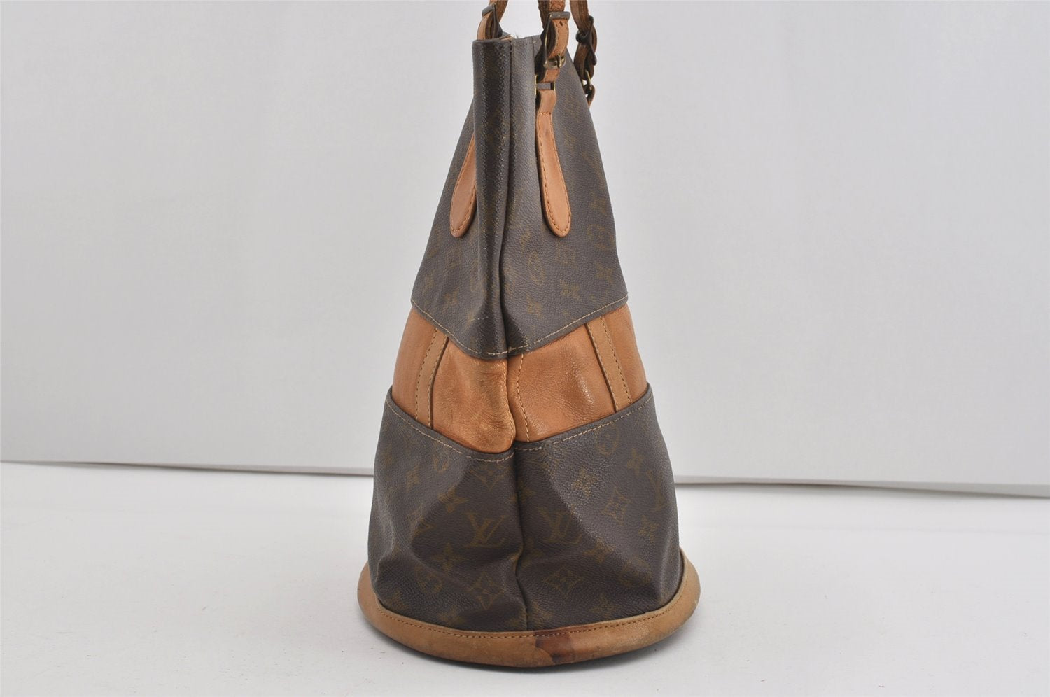 Authentic Louis Vuitton Monogram Bucket GM Shoulder Bag T42236 USA Model 1637I