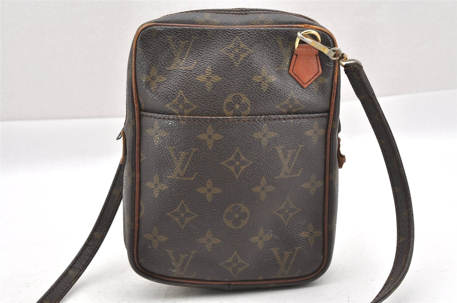 Authentic Louis Vuitton Monogram Danube Shoulder Cross Bag Old Model LV 1641I