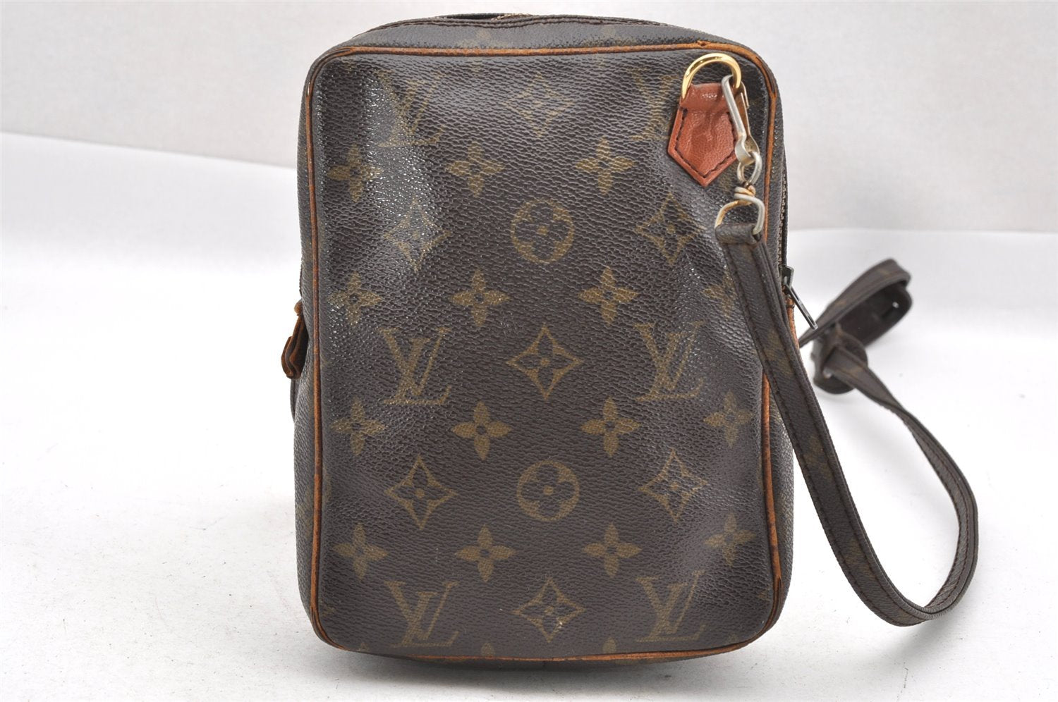Authentic Louis Vuitton Monogram Danube Shoulder Cross Bag Old Model LV 1641I