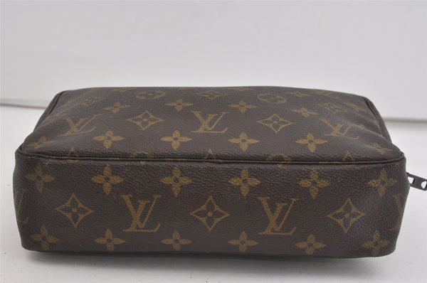 Auth Louis Vuitton Monogram Trousse Toilette 23 Clutch Hand Bag Old Model 1643I