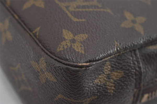 Auth Louis Vuitton Monogram Trousse Toilette 23 Clutch Hand Bag Old Model 1643I