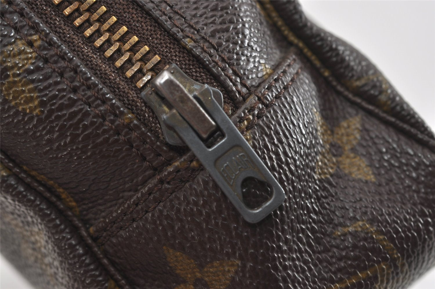 Auth Louis Vuitton Monogram Trousse Toilette 23 Clutch Hand Bag Old Model 1643I