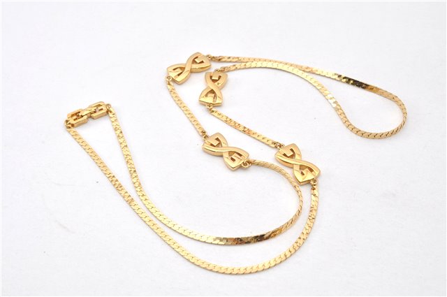 Authentic GIVENCHY Vintage Long Chain Pendant Necklace Gold Tone 1644G