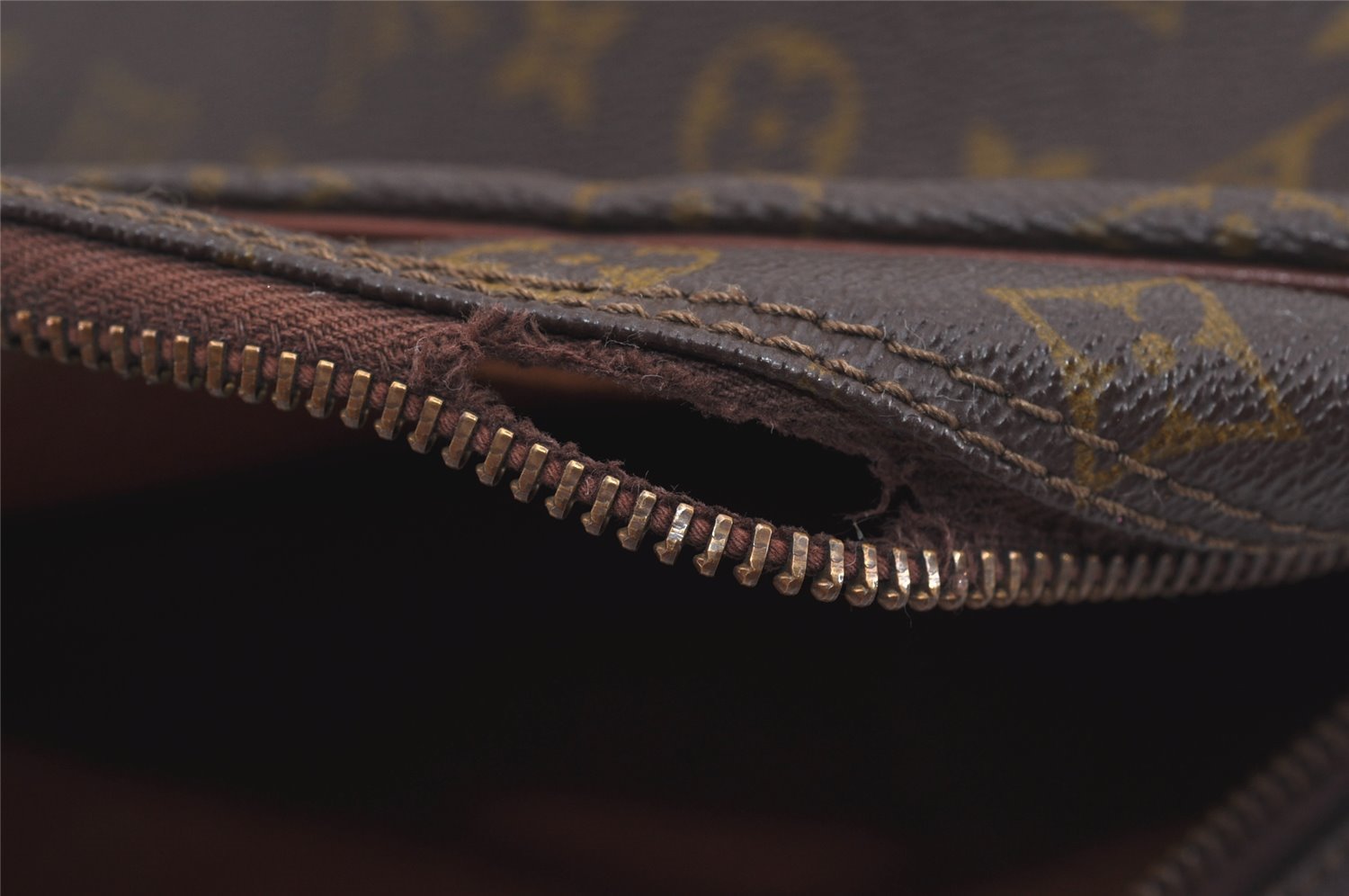 Authentic Louis Vuitton Monogram Marceau Shoulder Cross Body Bag Old Model 1644I