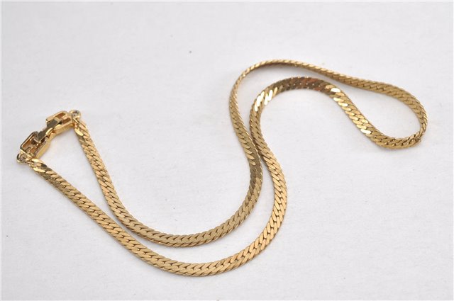 Authentic GIVENCHY Vintage Chain Necklace Gold Tone 1646G