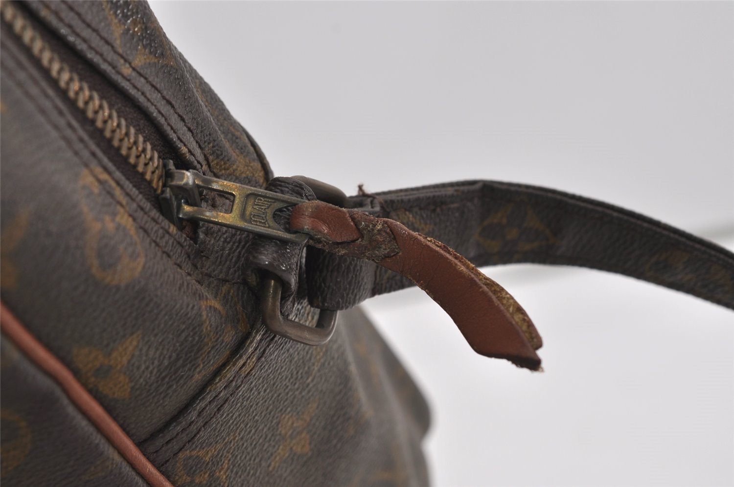 Authentic Louis Vuitton Monogram Marceau Shoulder Cross Body Bag Old Model 1647I