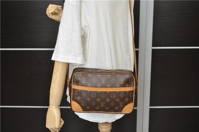 Auth Louis Vuitton Monogram Trocadero 27 Shoulder Cross Body Bag M51274 LV 1650D
