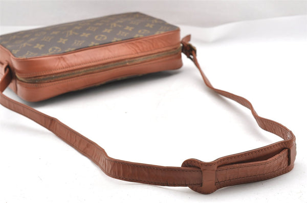 Authentic Louis Vuitton Monogram Sac Bandouliere 30 Shoulder Bag M51364 LV 1656I