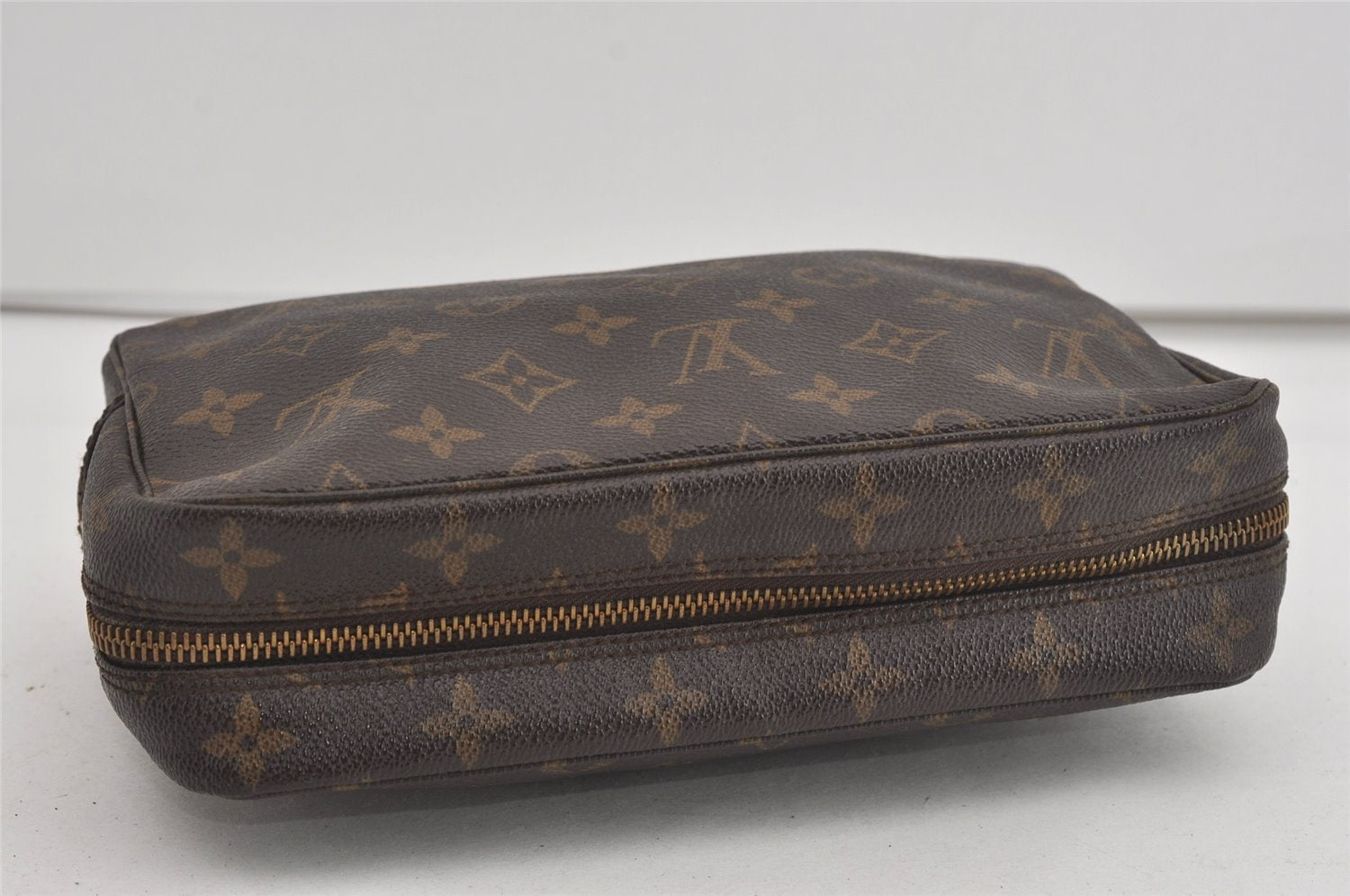 Auth Louis Vuitton Monogram Trousse Toilette 23 Clutch Hand Bag M47524 LV 1658I
