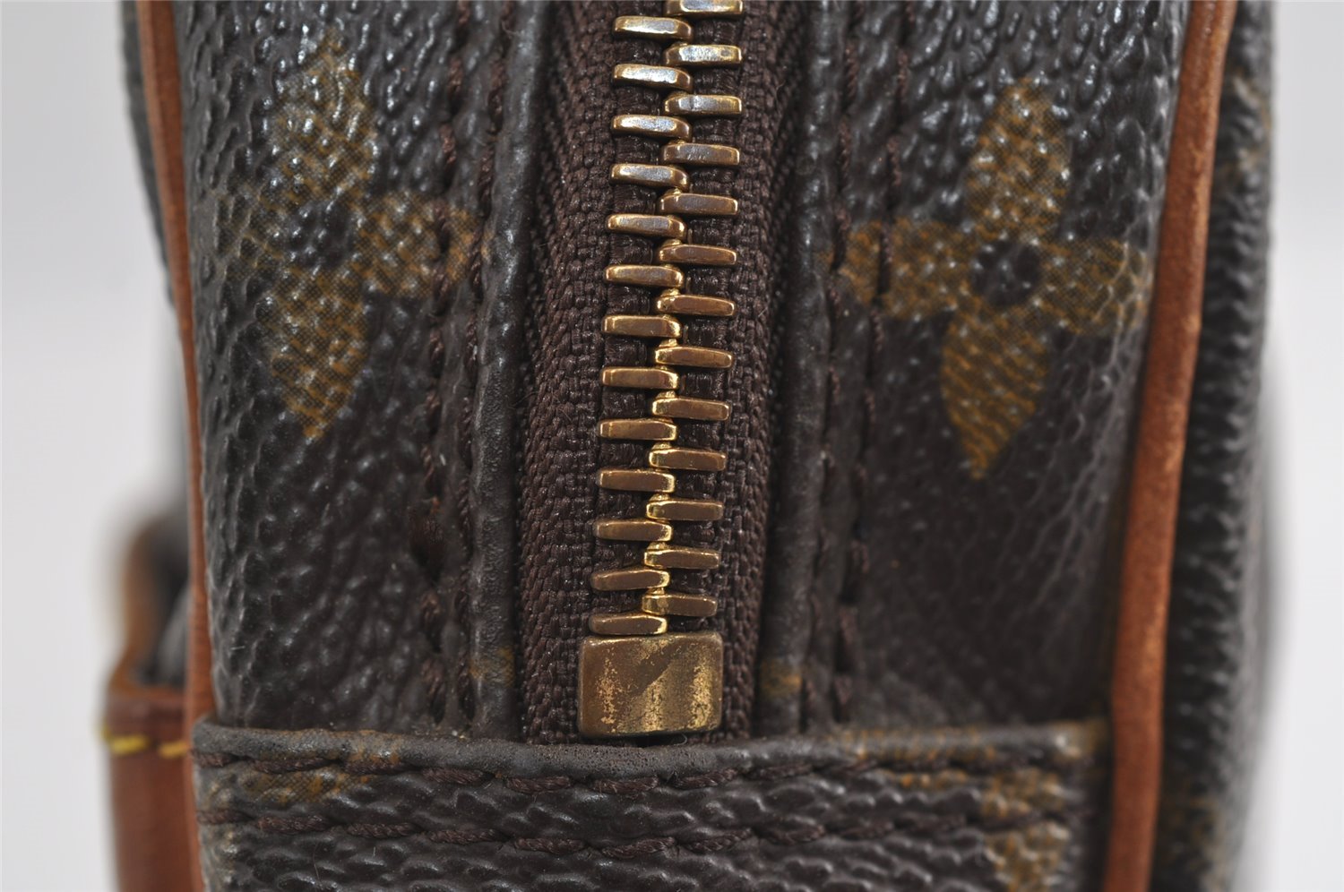 Authentic Louis Vuitton Monogram Danube Shoulder Cross Bag M45266 Junk 1662I