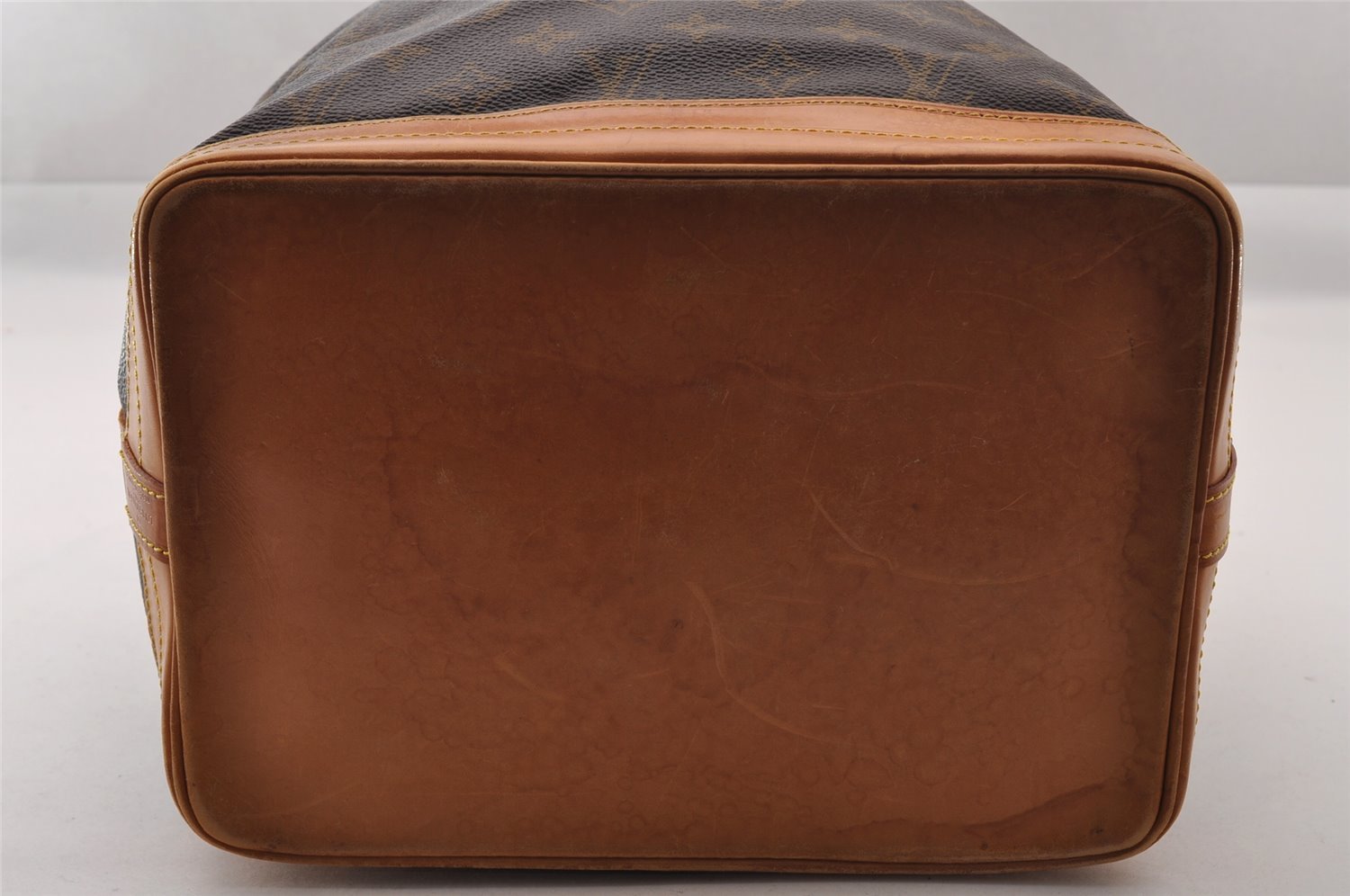 Authentic Louis Vuitton Monogram Noe Shoulder Drawstring Bag M42224 LV 1664I