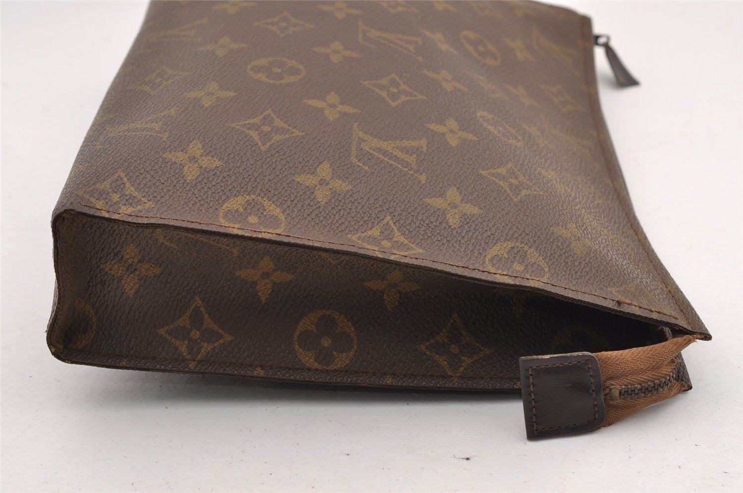 Auth Louis Vuitton Monogram Poche Toilette 26 Cosmetics Pouch Old Model LV 1666I