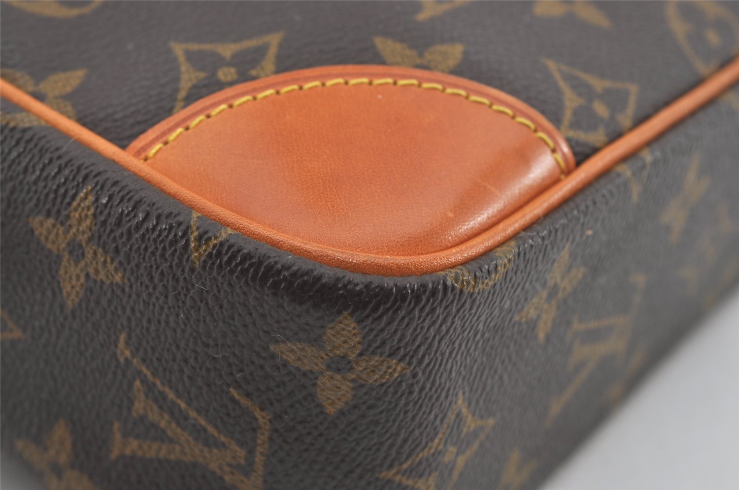 Authentic Louis Vuitton Monogram Compiegne 28 Clutch Hand Bag M51845 LV 1667I