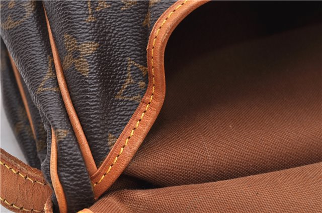 Auth Louis Vuitton Monogram Saumur 30 Shoulder Cross Body Bag M42256 LV 1668D