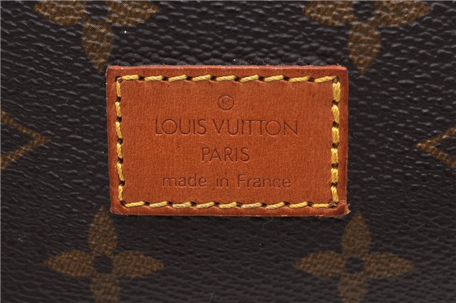Auth Louis Vuitton Monogram Saumur 30 Shoulder Cross Body Bag M42256 LV 1668D