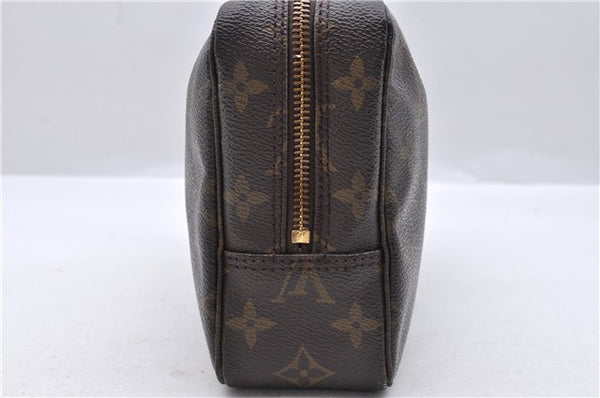 Auth Louis Vuitton Monogram Trousse Toilette 23 Clutch Hand Bag M47524 LV 1672D