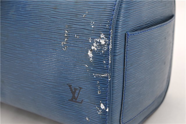 Authentic Louis Vuitton Epi Speedy 30 Hand Bag Purse Blue M43005 LV 1678D