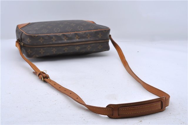 Auth Louis Vuitton Monogram Trocadero 30 Shoulder Cross Body Bag M51272 LV 1681D