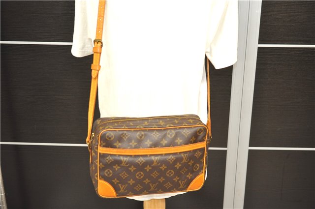 Auth Louis Vuitton Monogram Trocadero 30 Shoulder Cross Body Bag M51272 LV 1681D