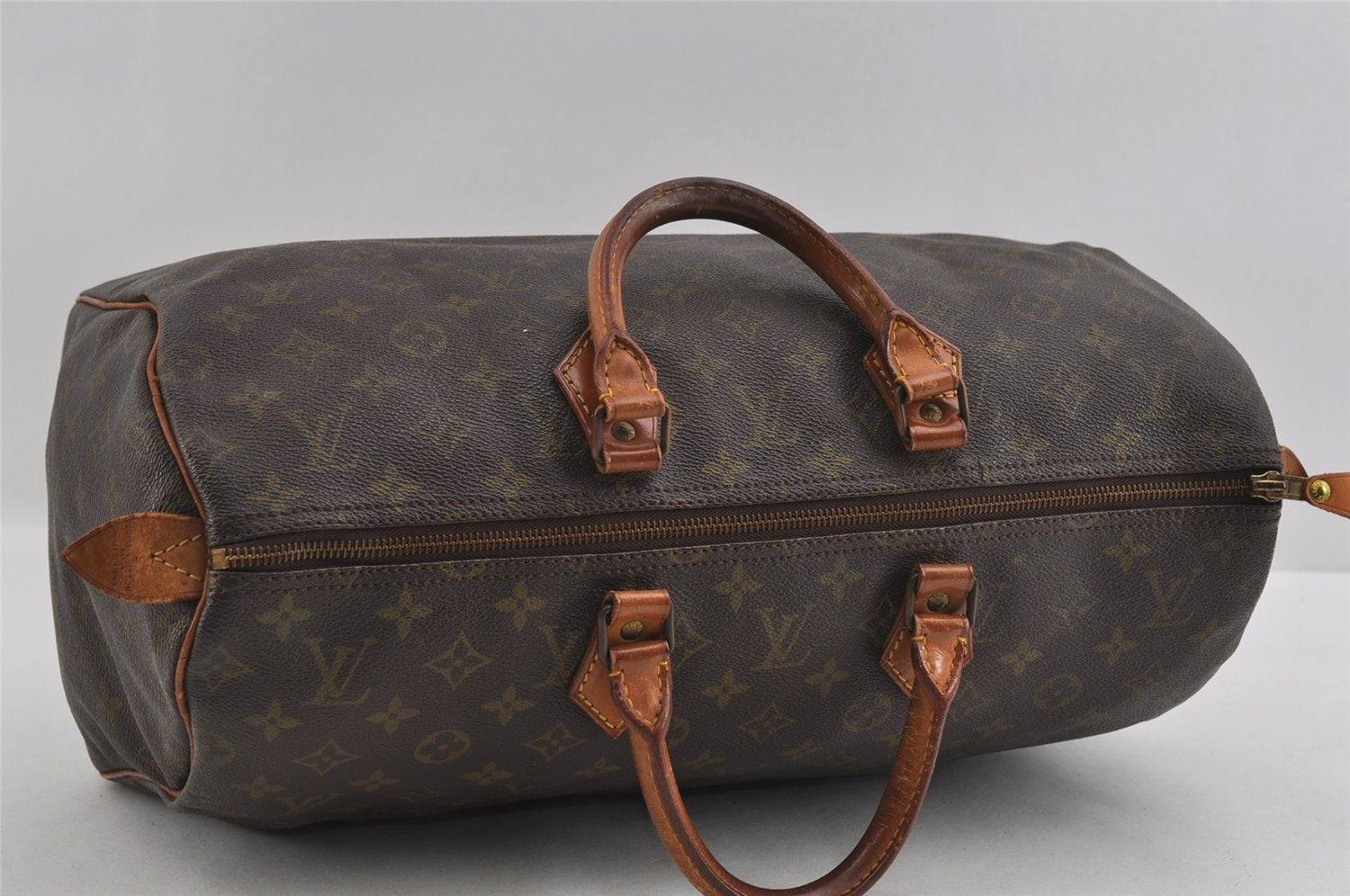 Authentic Louis Vuitton Monogram Speedy 40 Hand Boston Bag Old Model LV 1681I