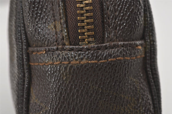 Auth Louis Vuitton Monogram Trousse Toilette 18 Clutch Hand Bag Old Model 1682I
