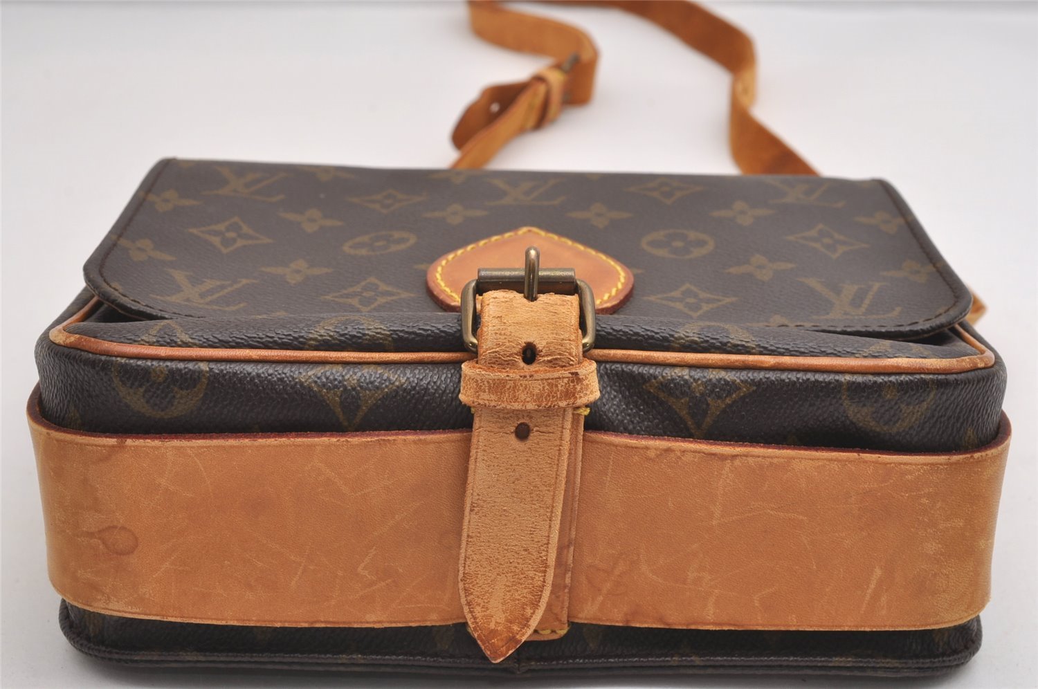 Authentic Louis Vuitton Monogram Cartouchiere MM M51253 Shoulder Cross Bag 1683I