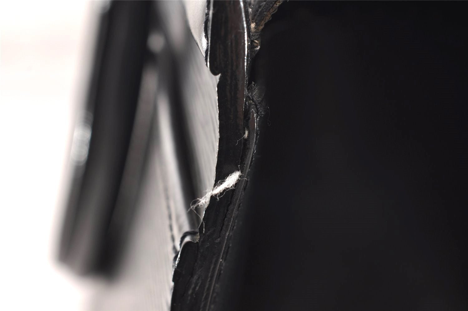 Authentic Louis Vuitton Epi Riviera Hand Bag Black M48182 LV 1685I