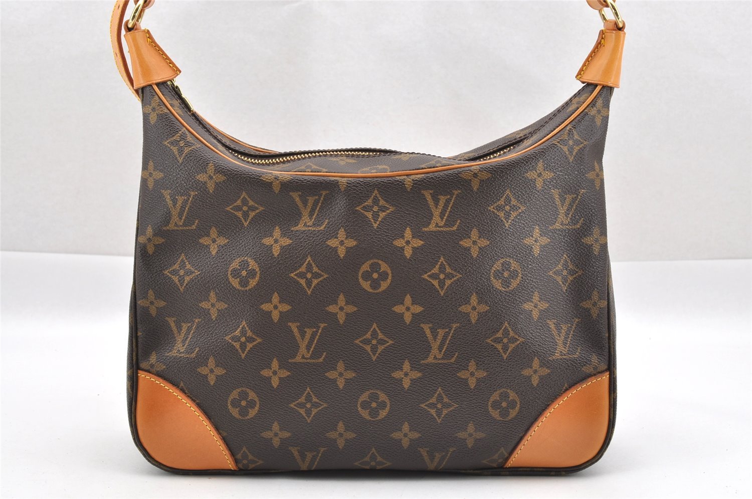 Authentic Louis Vuitton Monogram Boulogne 30 Shoulder Cross Bag M52165 LV 1689I