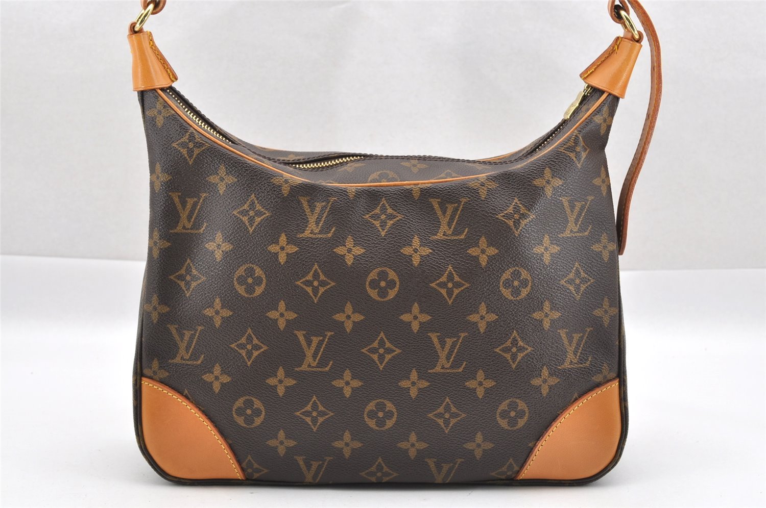 Authentic Louis Vuitton Monogram Boulogne 30 Shoulder Cross Bag M52165 LV 1689I