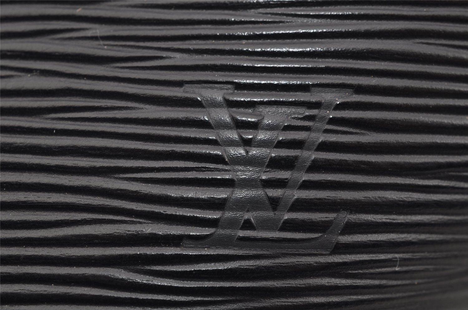 Auth Louis Vuitton Epi Saint Jacques Shopping Shoulder Bag Black M52262 LV 1699I