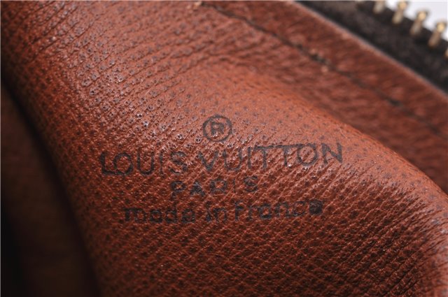 Authentic Louis Vuitton Monogram Papillon 30 Hand Bag Old Model LV 1702F