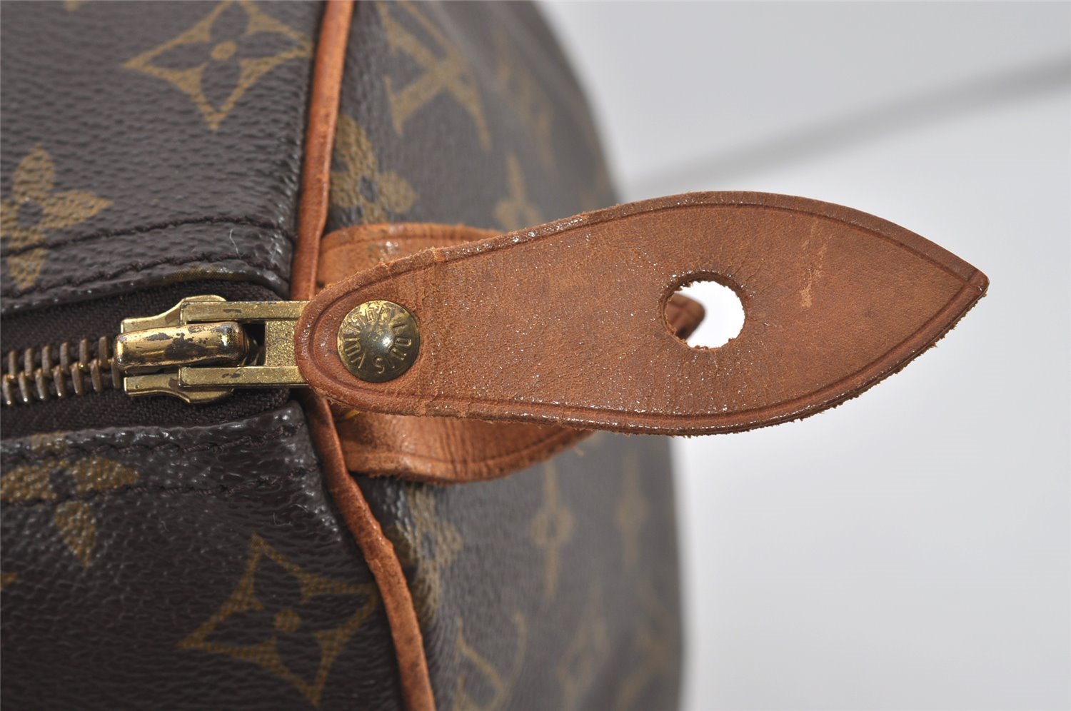 Authentic Louis Vuitton Monogram Speedy 40 Hand Boston Bag M41522 LV 1705I