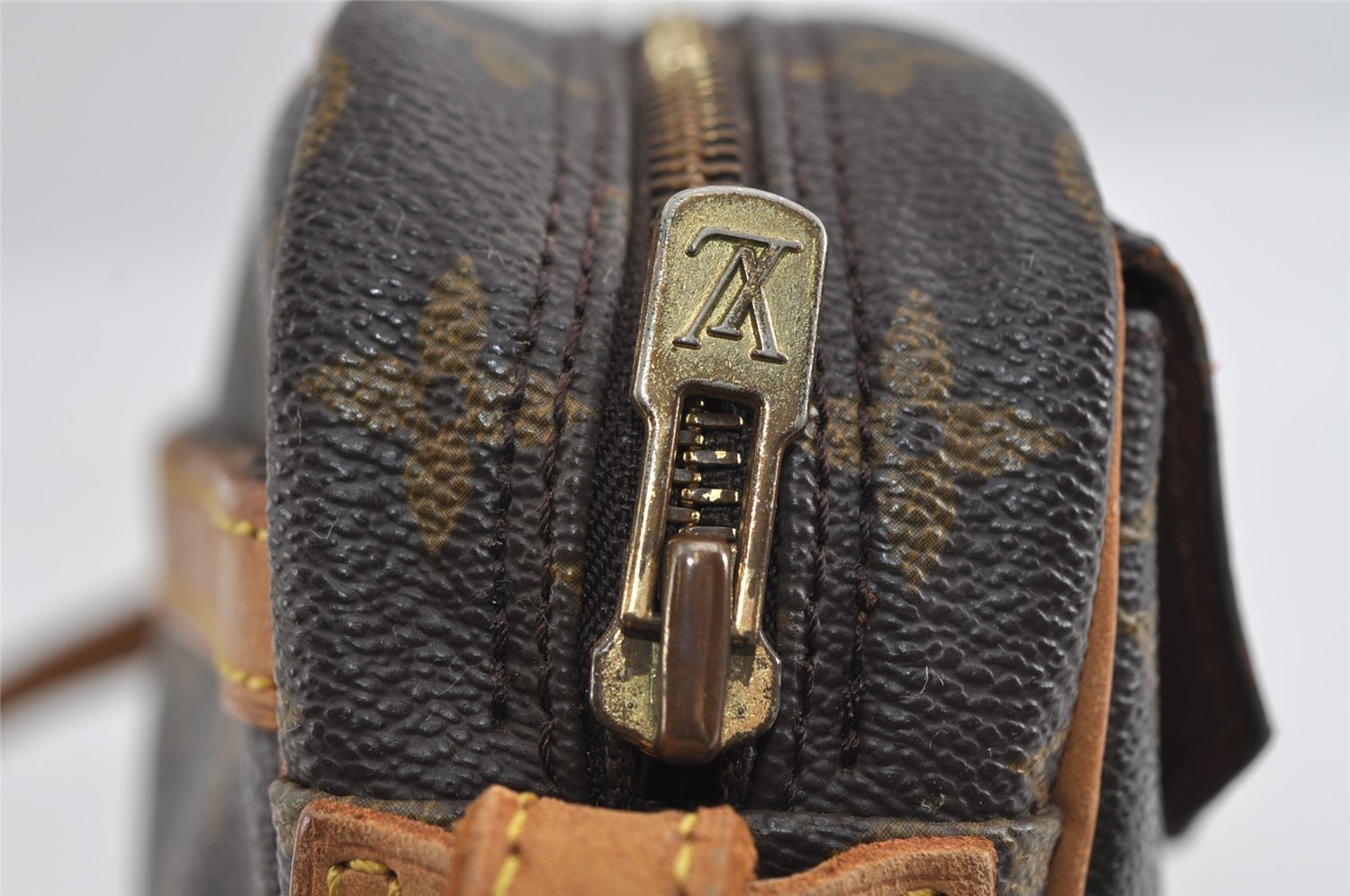 Authentic Louis Vuitton Monogram Jeune Fille MM M51226 Shoulder Cross Bag 1712I