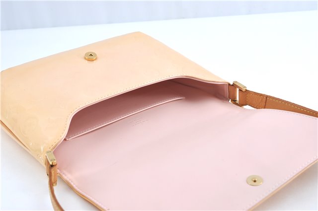 Auth Louis Vuitton Vernis Thompson Street Shoulder Bag Beige M91070 LV 1713C